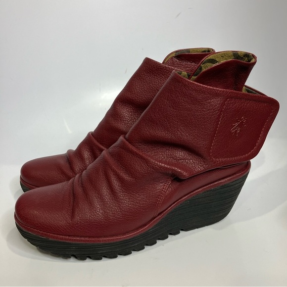 Fly London Yomi wedge ankle boots red leather size 39 8.5 punk casual modern - Picture 1 of 8